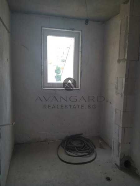 Продава се Двустаен апартамент в Пловдив, Кършияка - 125 кв.м за 1120 €/кв.м - Снимка #3