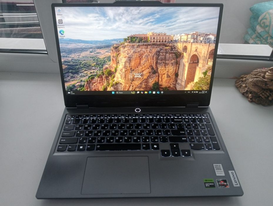 Ноутбук Lenovo LOQ Срочно!