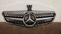 Нова предна решетка W204 тип AMG АМГ хром Ц В204 Mercedes