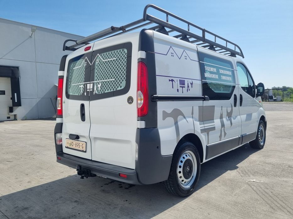 Opel Vivaro 114Cp 2013 Navi Clima Uși duble / Renault Trafic