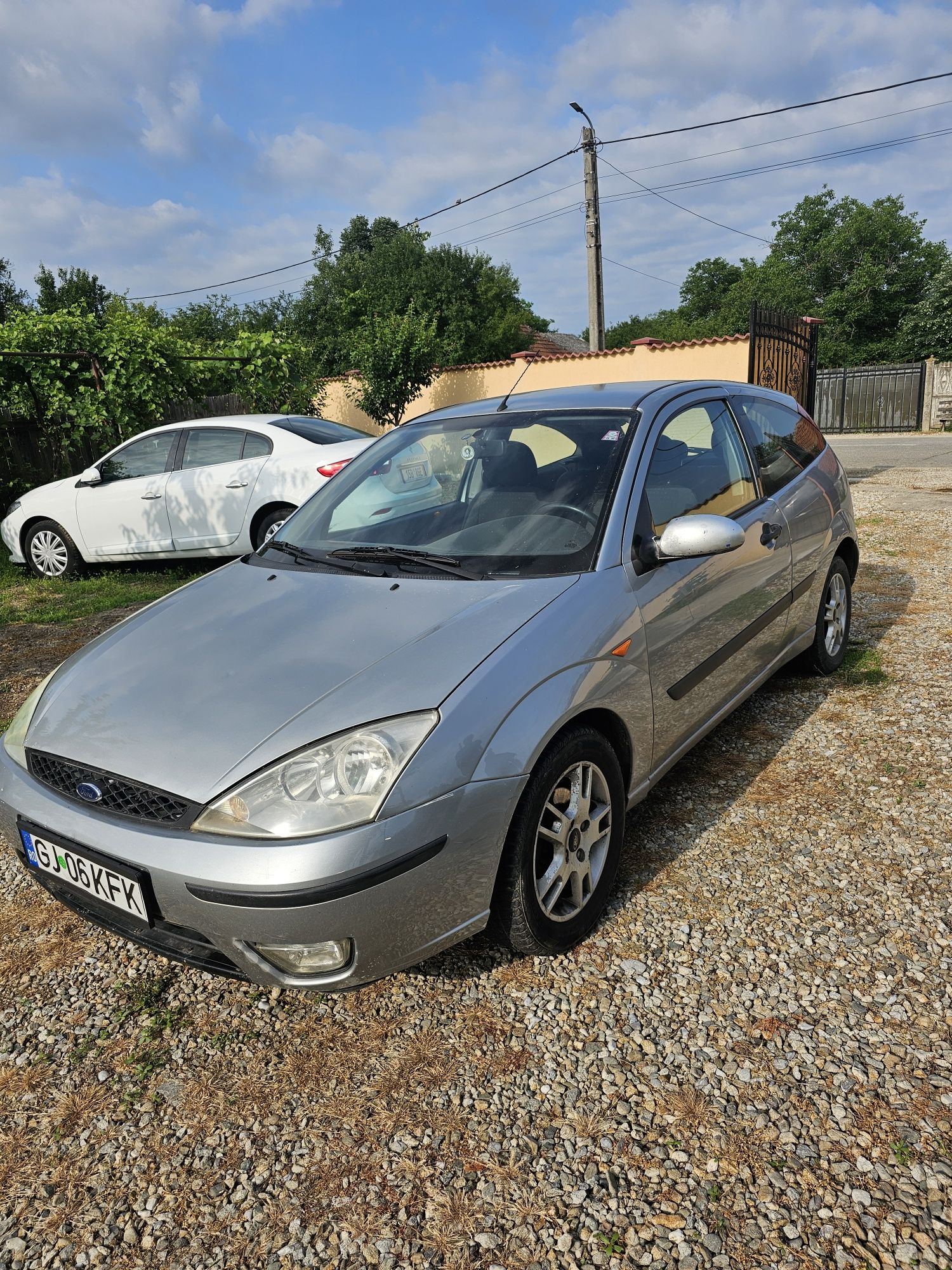 vând Ford Focus tdci