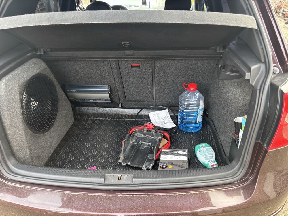 Vand sau schimb golf 5 2.0 tdi