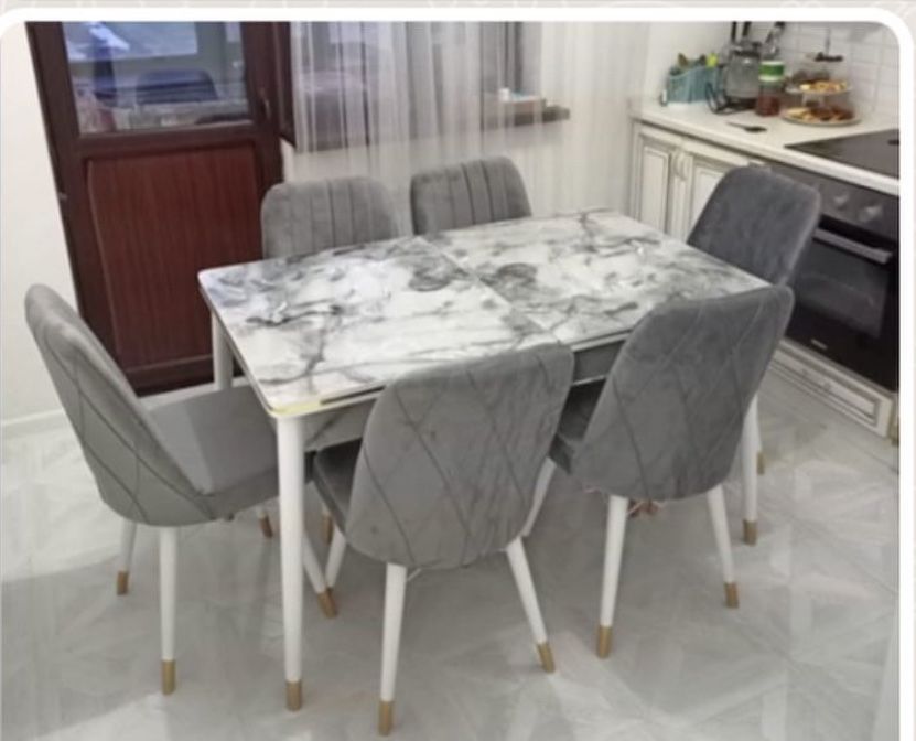 Продам стол и стулья