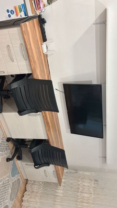 Продам стол в хорошем состоянии