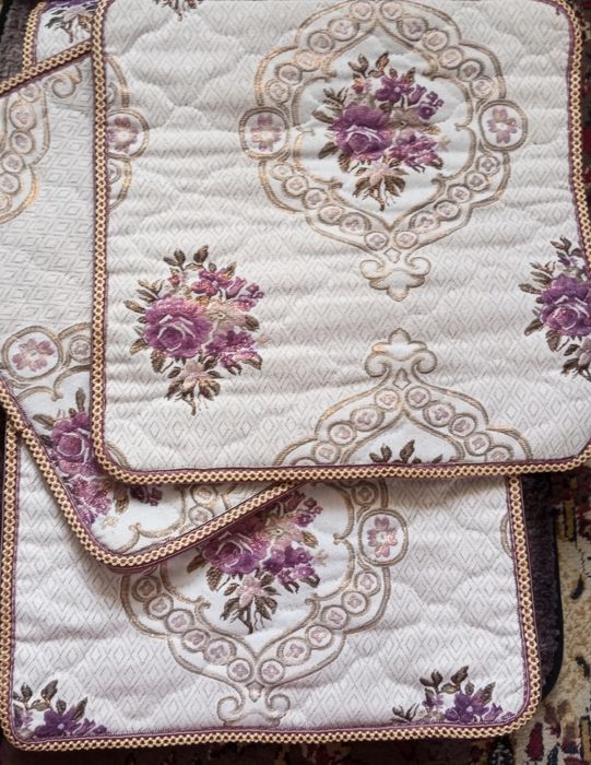 Сидушки 1 большая и 2 маленькие