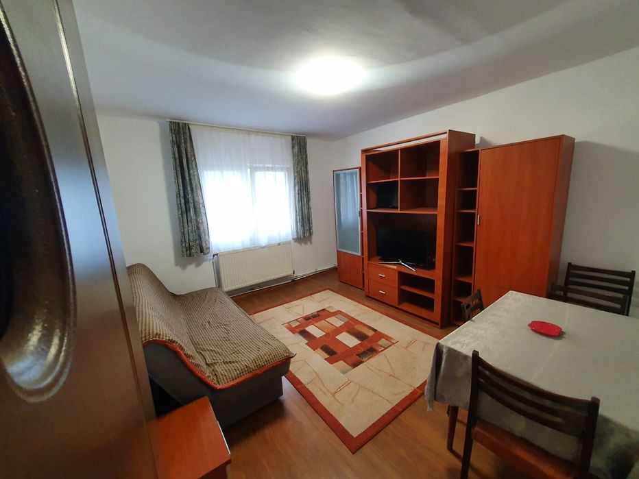 Vand garsoniera confort 1.