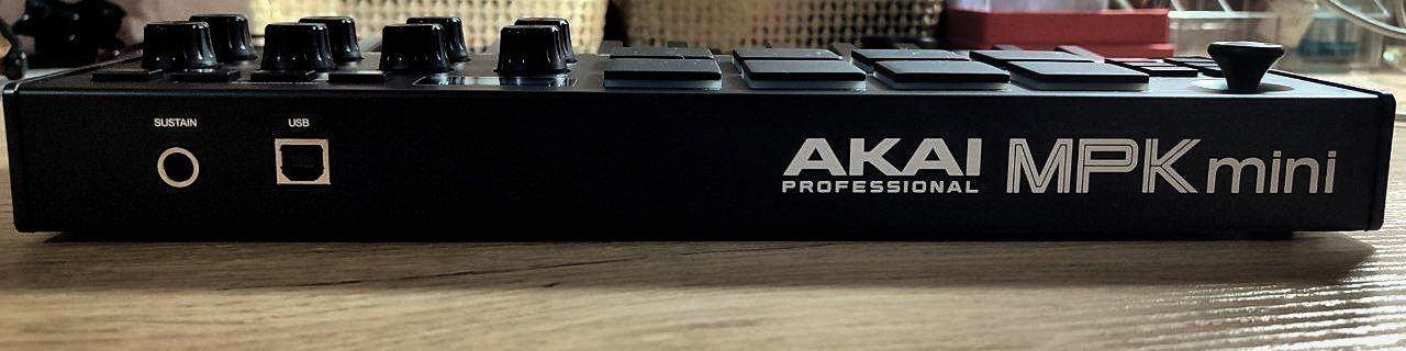 MIDI-клавиатура Akai Pro MPK Mini MK3 Black с гарантией 1-месяц