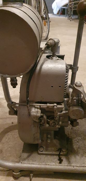 Generator vechii.