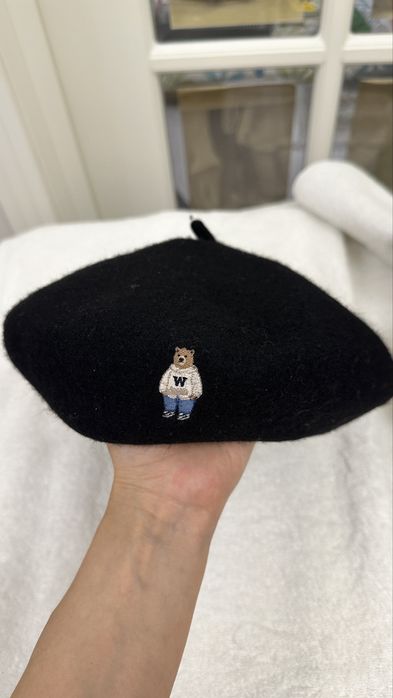 Продается берет в отличном состоянии Хуаю