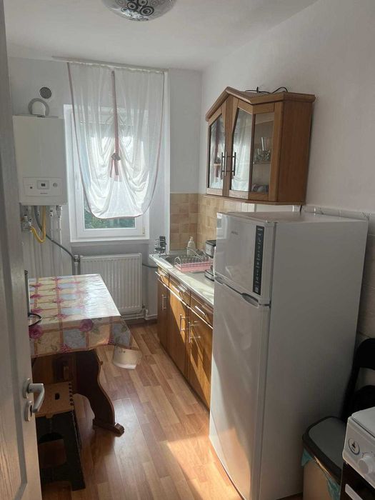 Vânzare apartament semidecomandat, 2 camere