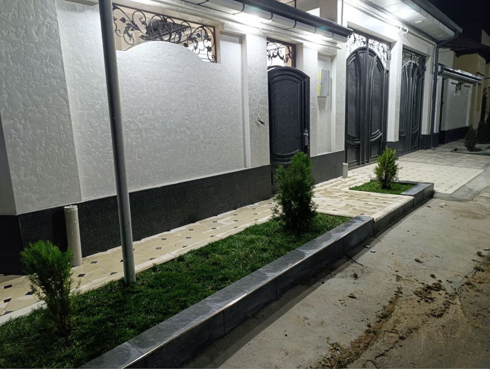 Продается дом участкок в Index Bazar.