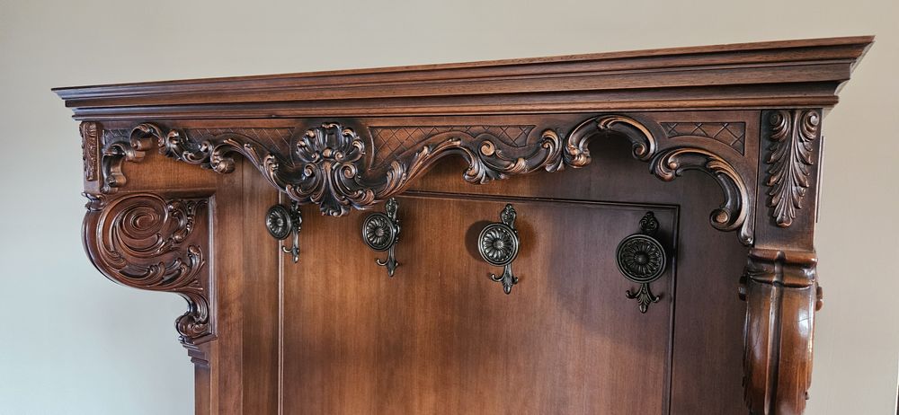 Cuier  cu lada stil baroc