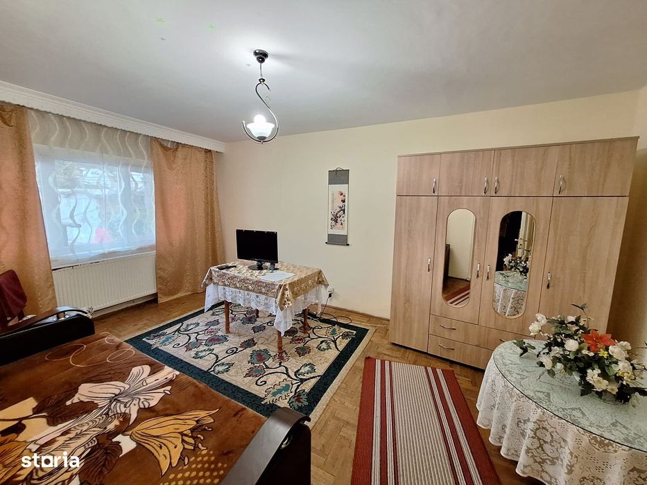 Garsoniera parter ,zona centrala