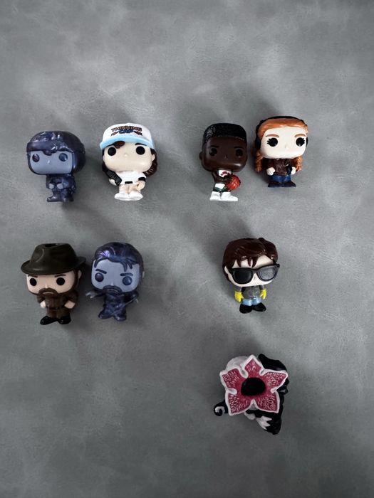 Stranger thing funko pop