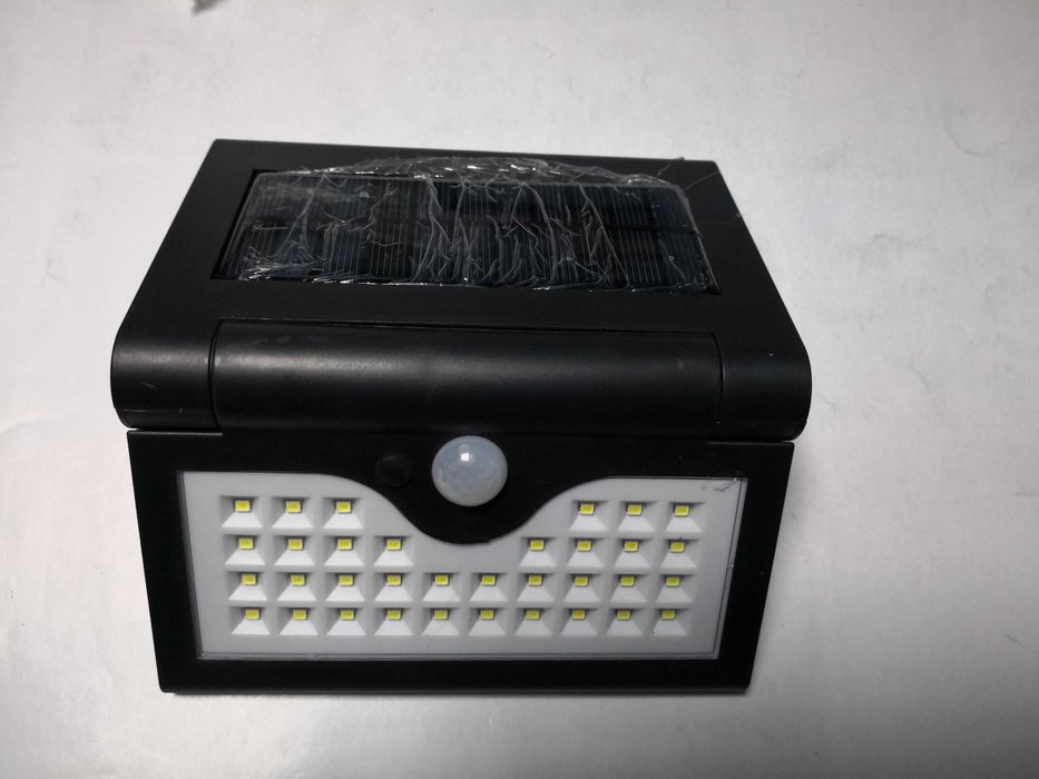 Lampa solara pliabila cu leduri