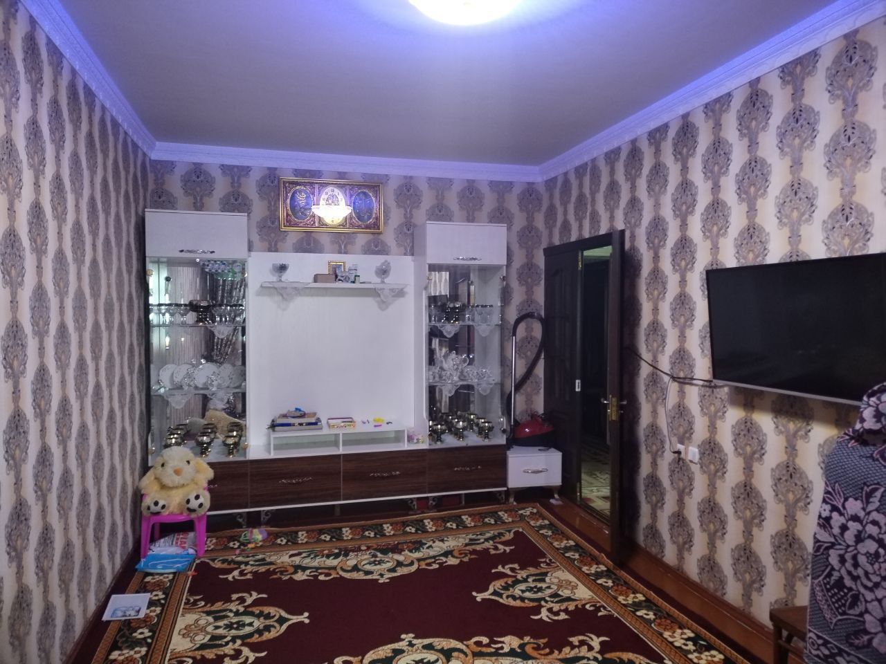 Продаётся 2³ комнатная квартира в Сергели 7