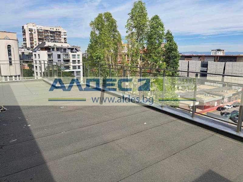 Луксозен, панорамен четиристаен ап. в Манастирски Ливади Запад