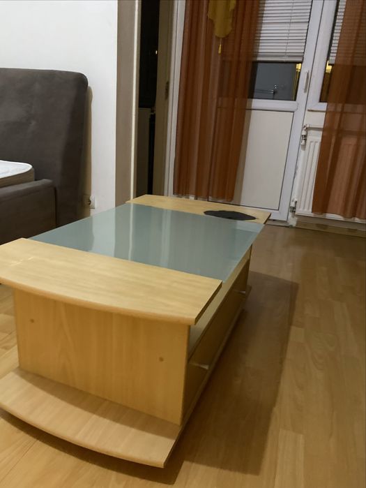 Vând masă de cafea