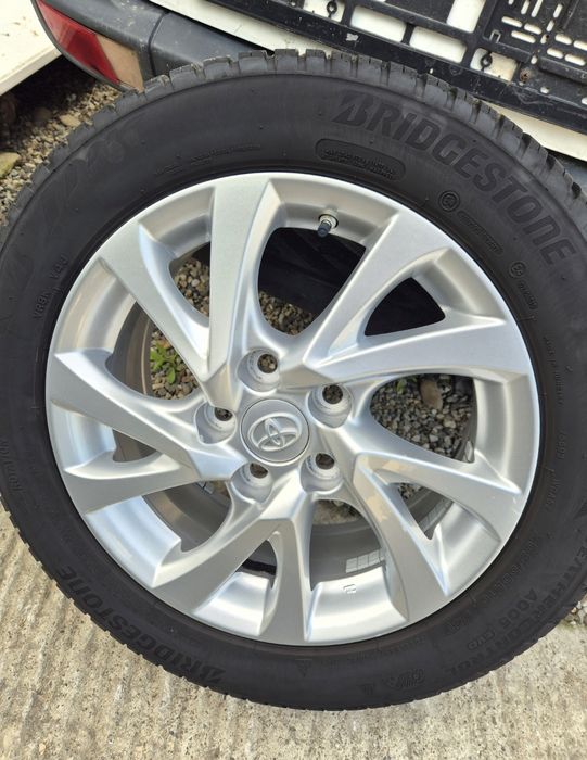Jante Aliaj+Cauciucuri 205/55/R16 Toyota Auris 2012-2018.