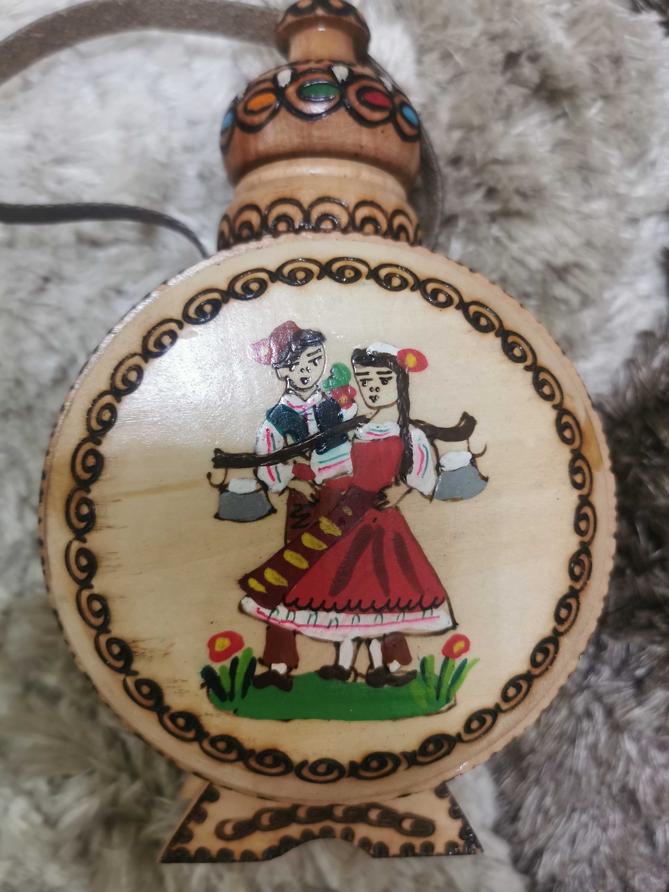Продавам чисто нова дървена бъклица