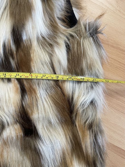 Vesta superbă nouă Zara