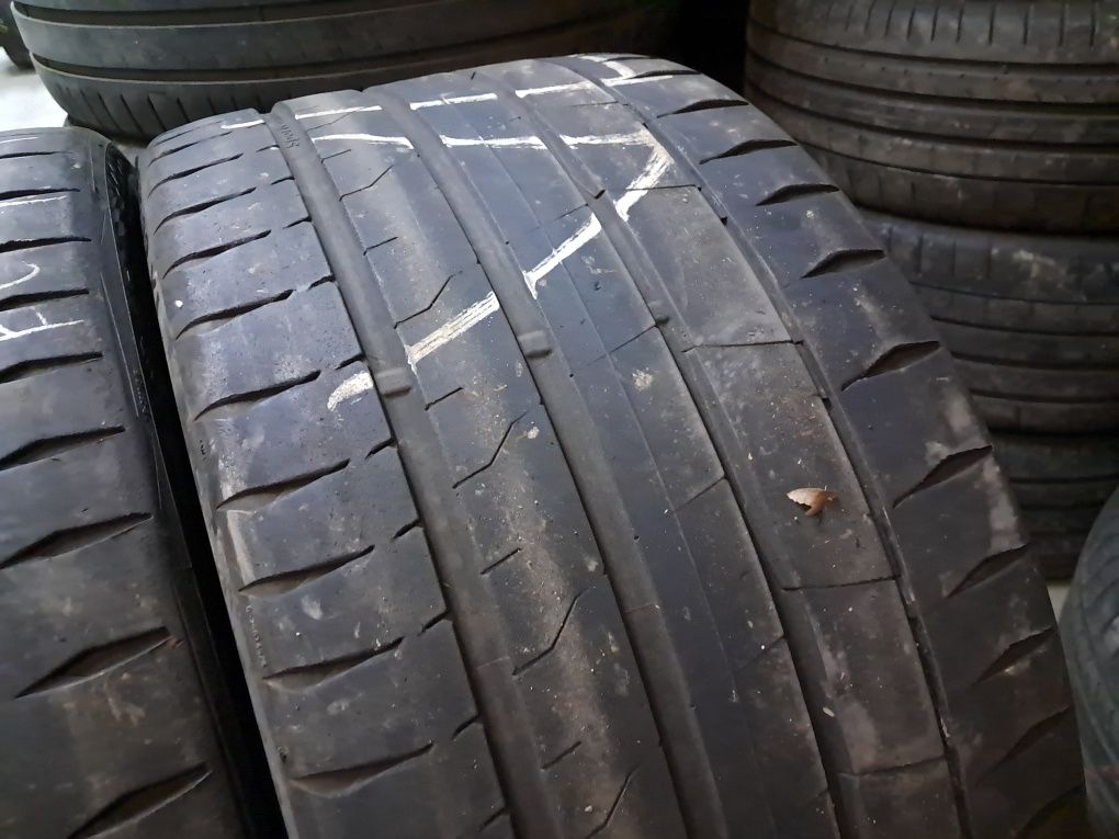 Anvelope second vara 335 25 ZR22/295 30 ZR22 Continental 2023