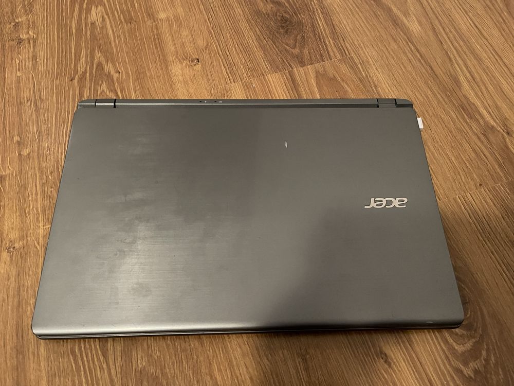 Laptop Acer aspire v5