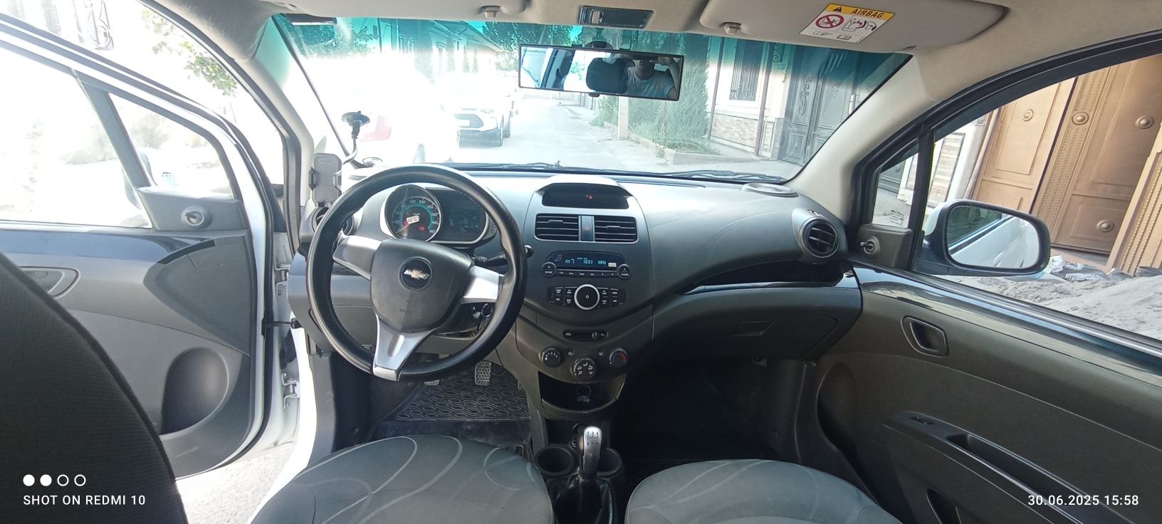 СОТИЛАДИ 6650$.   .