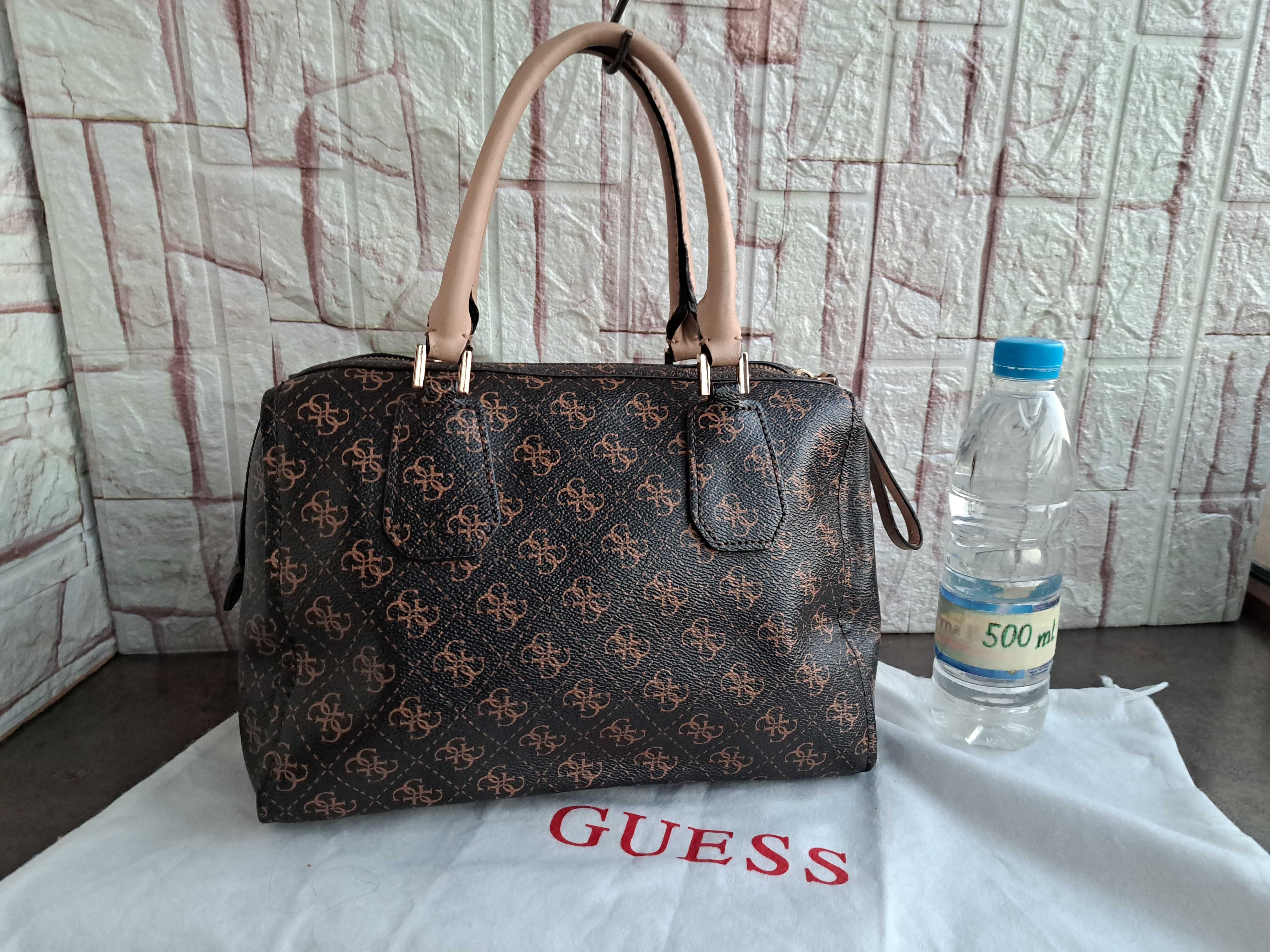 дамска чанта Guess-кафява чанта