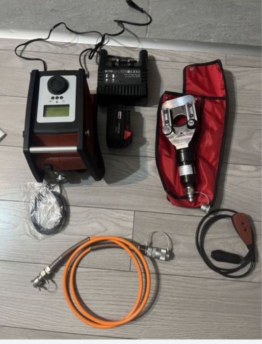 Presa profesionala taiere , intercable CP700