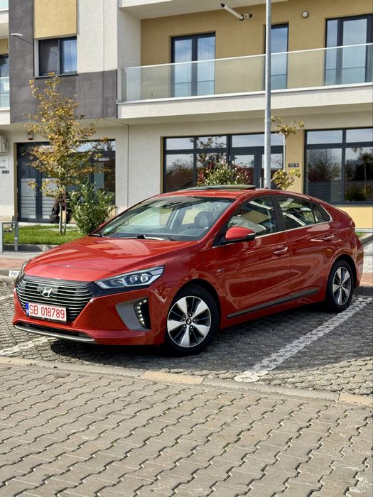 Hyundai Ioniq PLUG-IN Hybrid - 55.000km - 2018