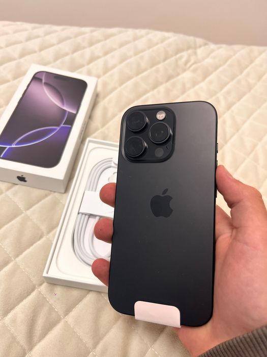 Telefon mobil Apple iPhone 16 Pro, 256GB, 5G, Black Titanium