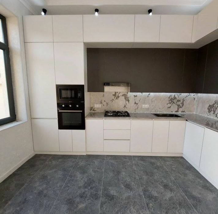 Kuxni mebel 2700 akril