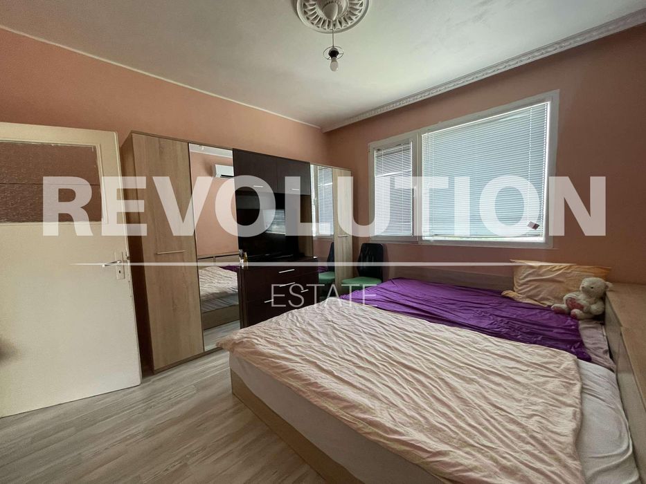 Дава се под наем Тристаен апартамент в Варна, Младост 1 - 75 кв.м за 400 € - Снимка #5