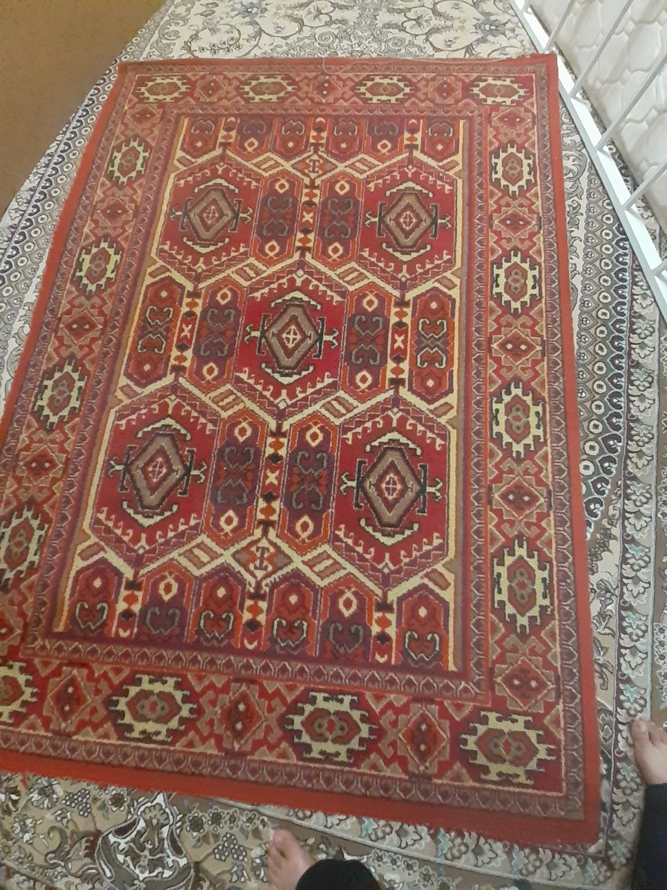 Продам ковер не дорого 190-135
