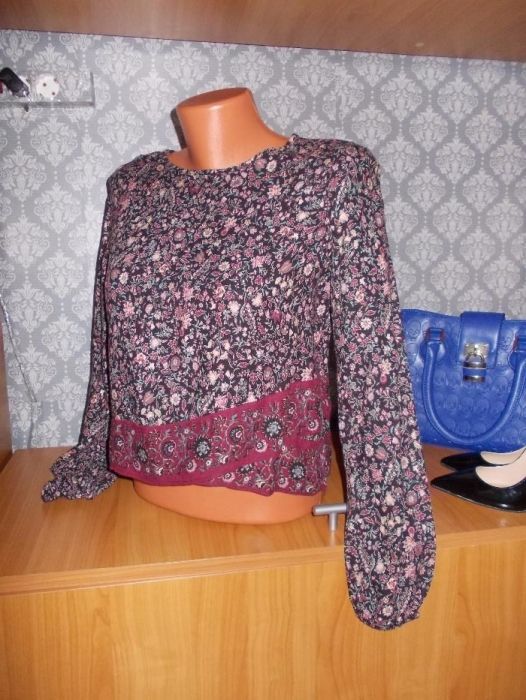 Bluza Bershka marimea s