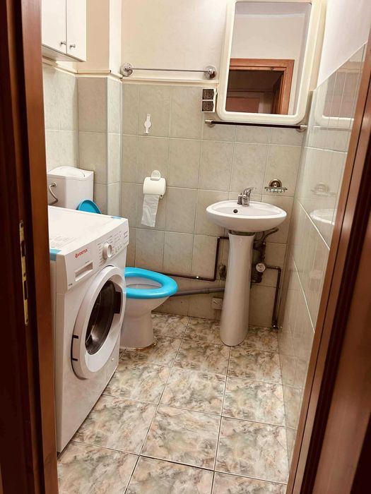 De inchiriat de la proprietar apartament 3 camere Complexul Studentesc