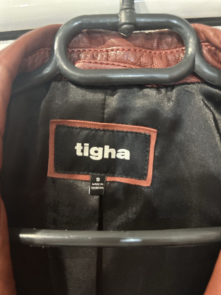 Дамско кожено яке Tigha