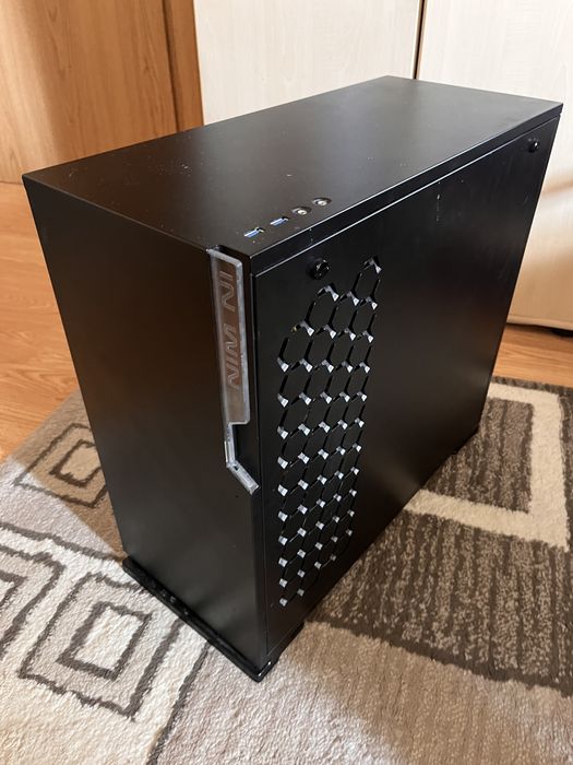 Vand 2 Unitati Desktop PC Gaming 1550 amandoua!