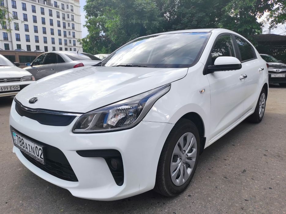 Аренда авто машин прокат без водителя авто в аренду