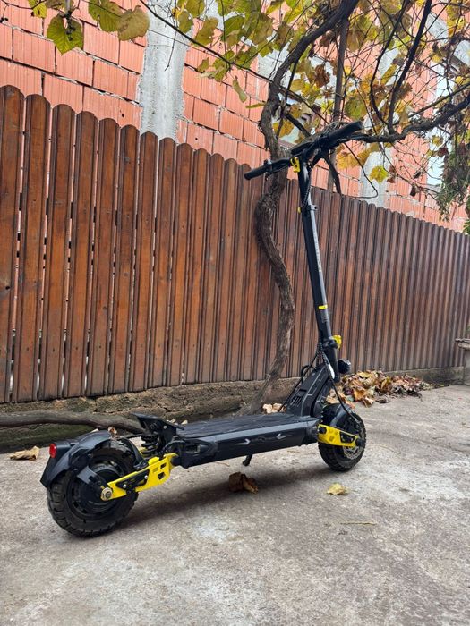 TROTINETA ELECTRICA Ezotron E200 Pro, varianta 2024