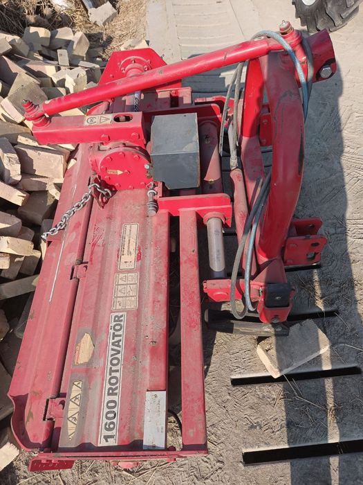 Traktor rotavator va frezer sotiladi tez va arzon .Holati ideal
