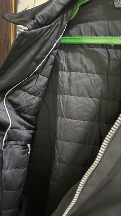 Продам куртку TOMFORD