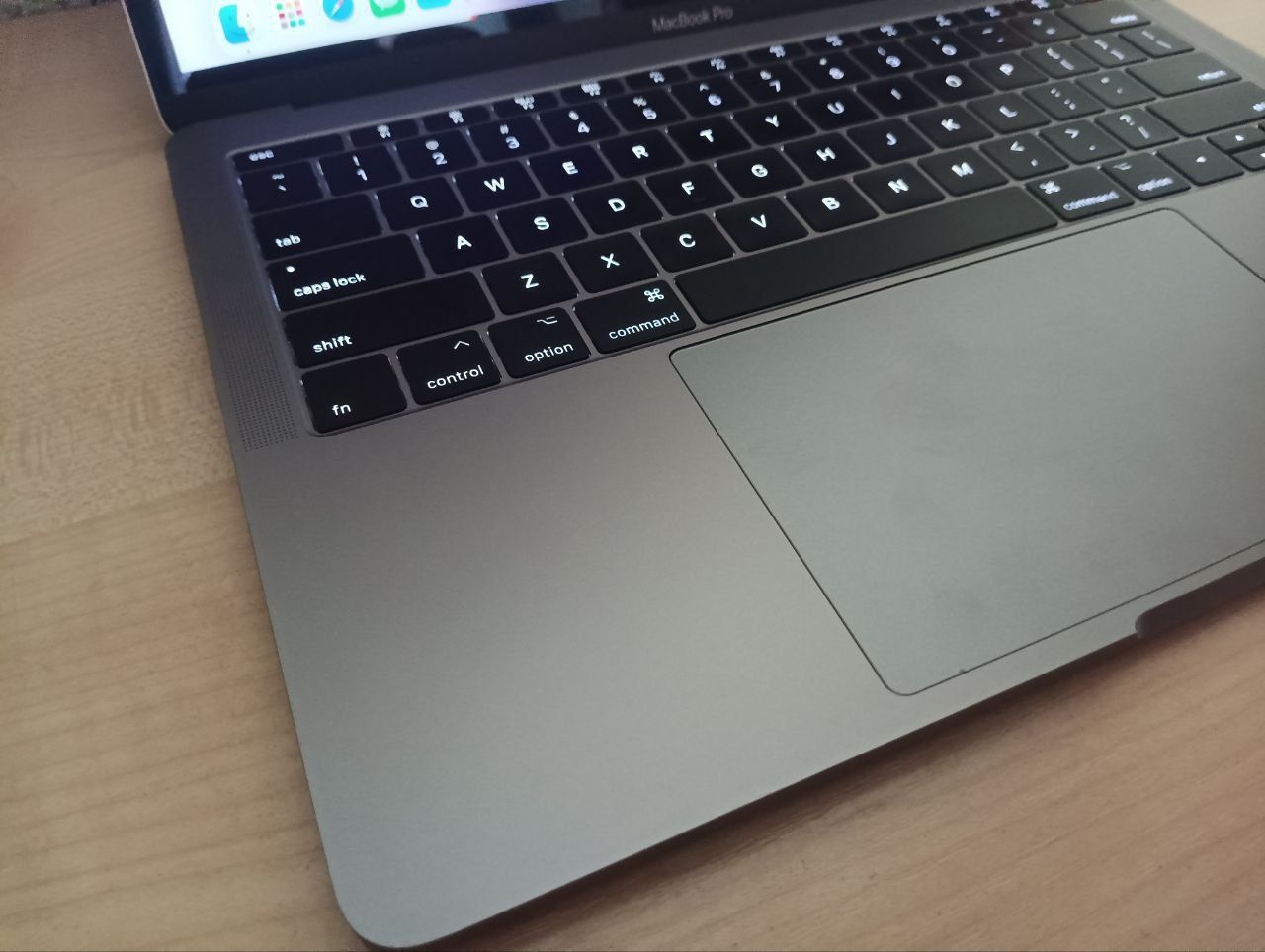 MacBook Pro Late 2016 13,3" Retina/Intel CORE™ i5/8GB/256GB/Intel Iris