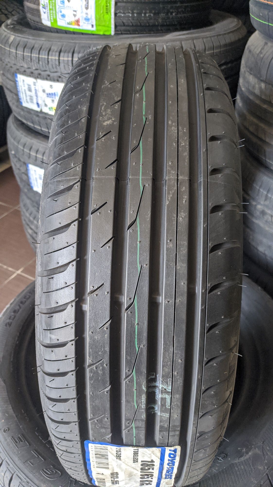 185/65R15 Toyo CF2