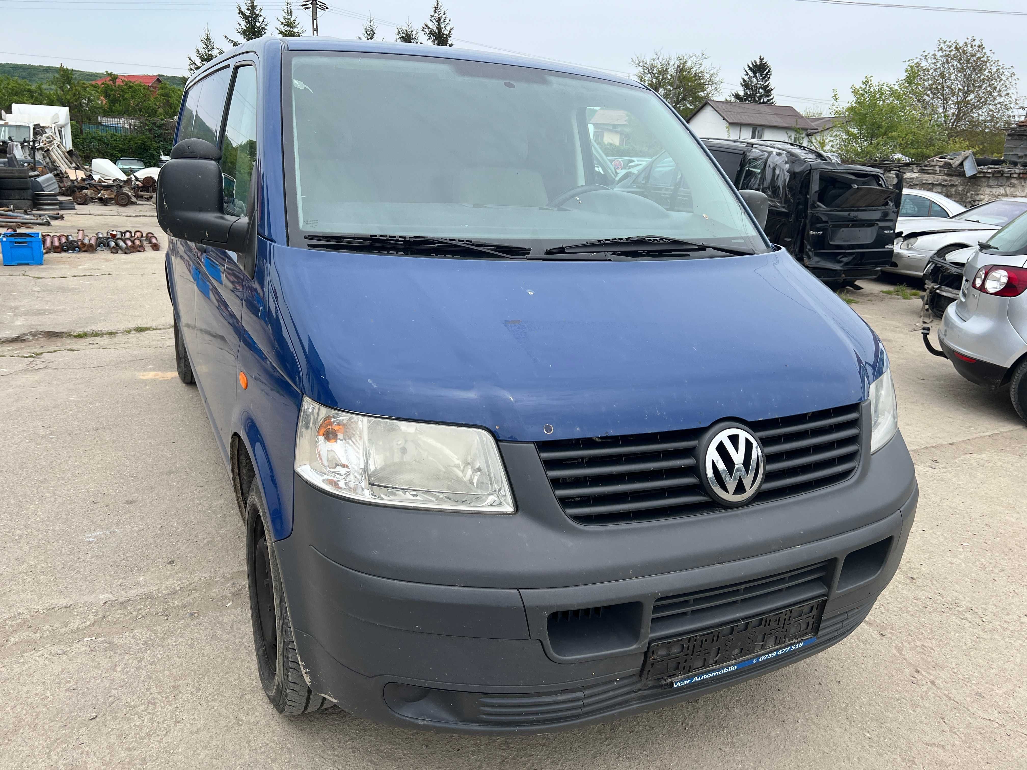 Dezmembrez Volkswagen TRANSPORTER T5 VAN 1.9 TDI 105 cp AXB 2007 LUNG