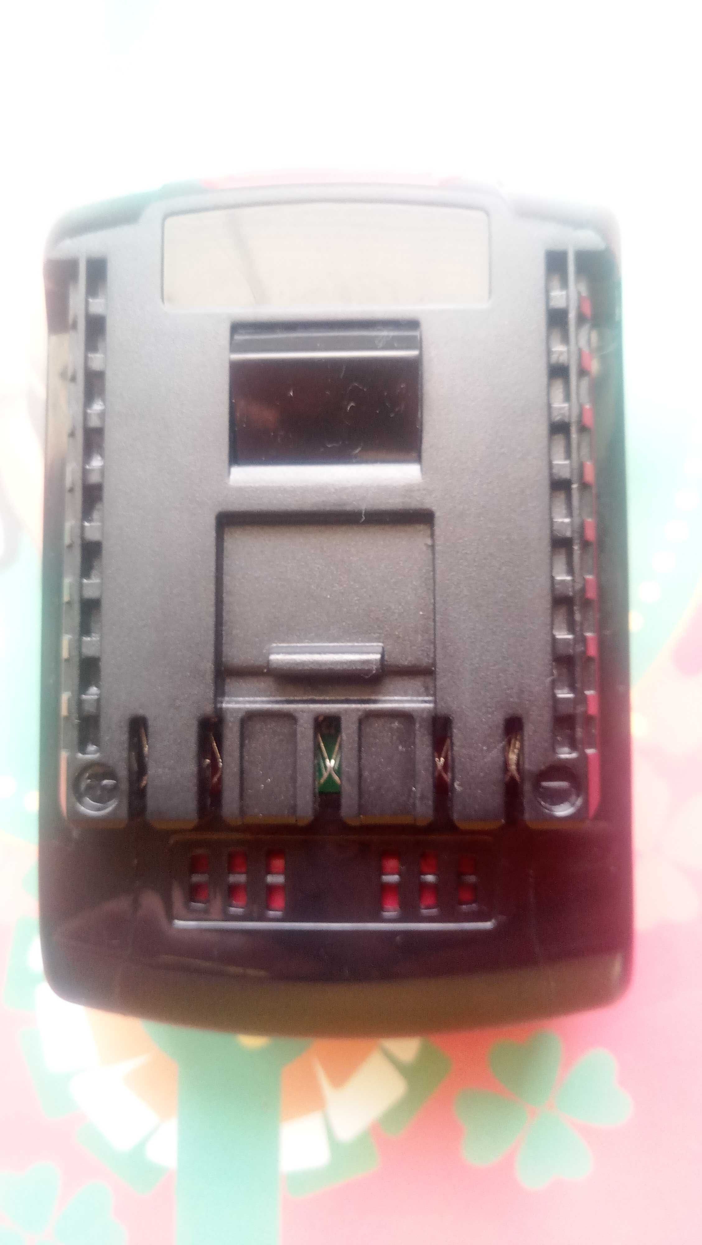 Продавам нова литиева 18 V батерия за  Bosch  инструменти 5 амперчаса