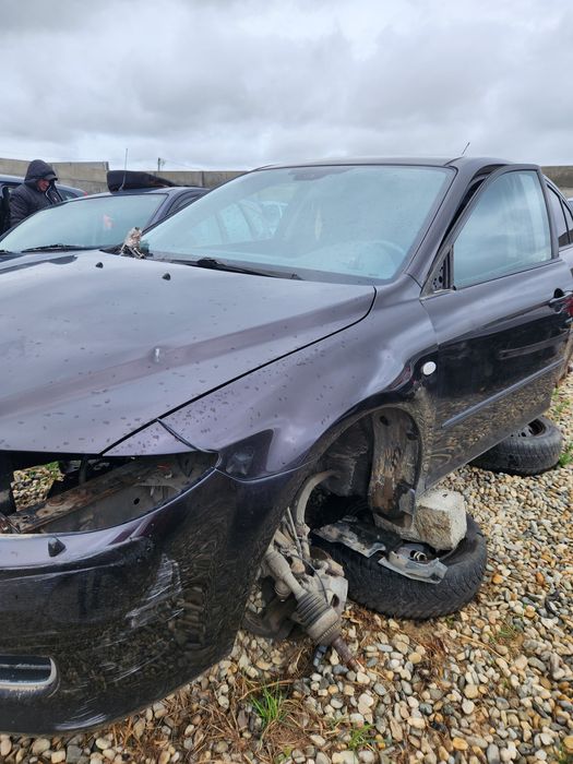 Piese    Mazda 6 benzina 1.8 și motorina 2000