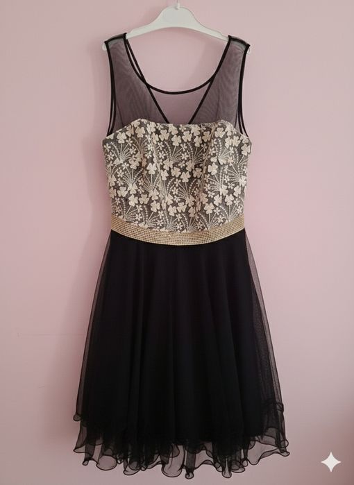 Платья коктейльное черный