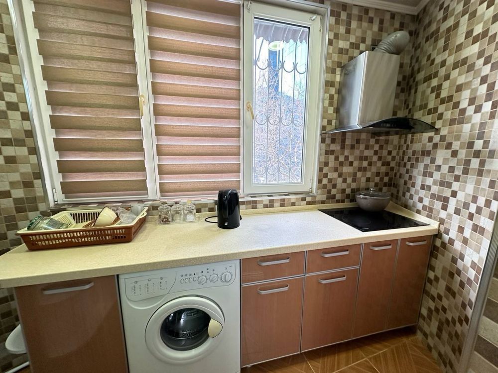 Продается квартира в центре города(Ойбек) СРОЧНО!!